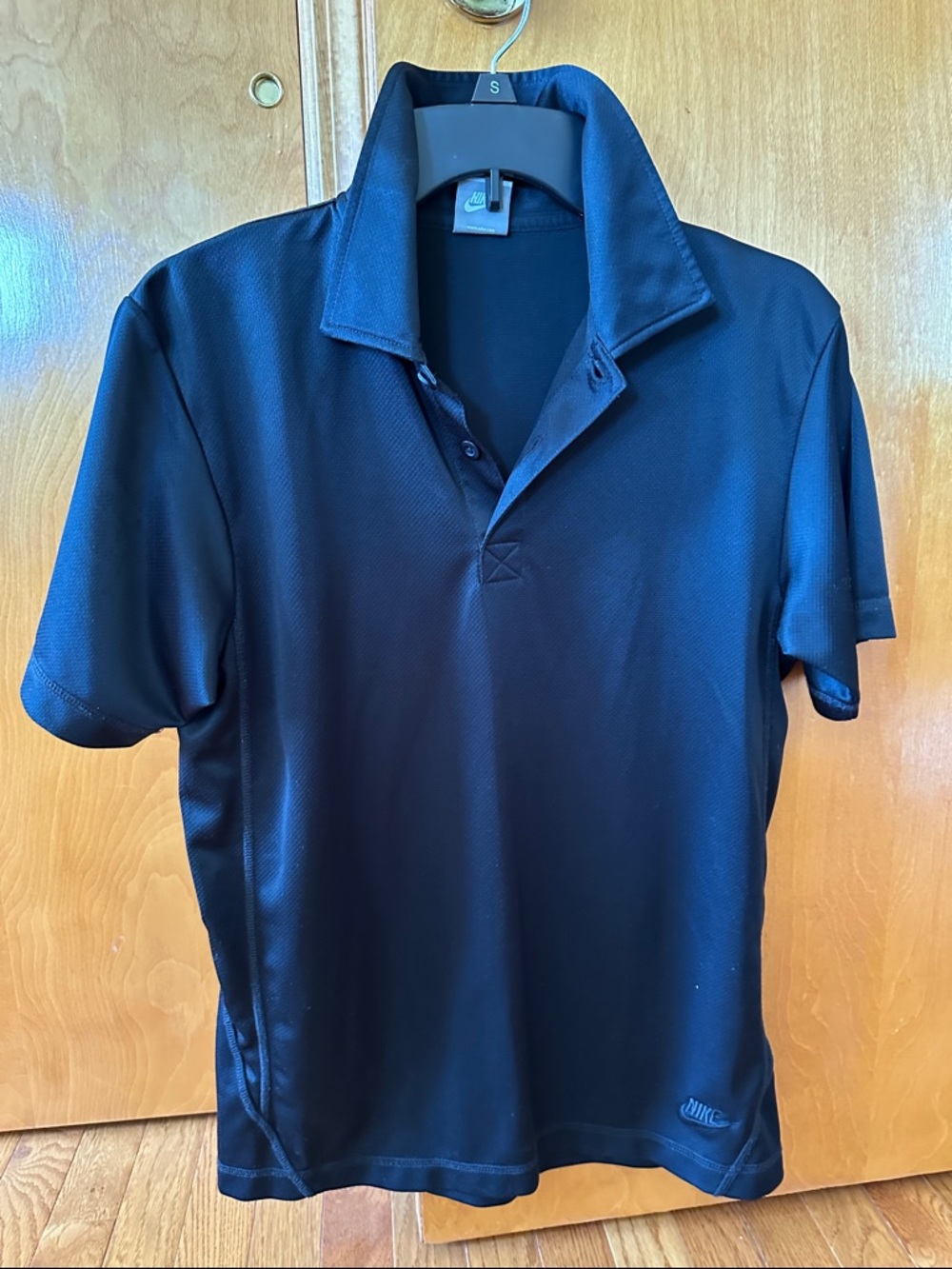 Nike Men’s Black Short-Sleeve Polo Shirt